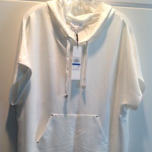 White short sleeve Calvin Klein sweat shirt